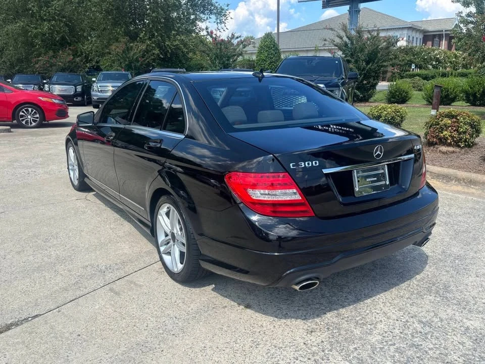 2012 Mercedes-Benz W204 C-Class - Image 7 of 11