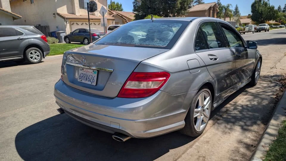 2012 Mercedes-Benz W204 C-Class - Image 3 of 5