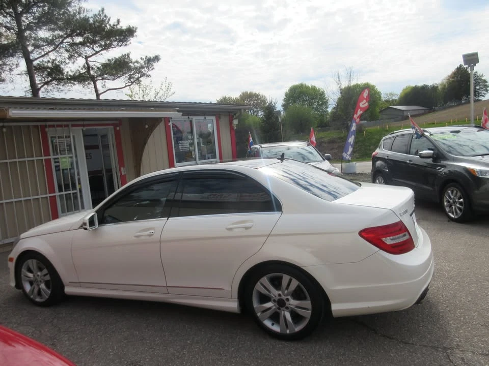 2012 Mercedes-Benz W204 C-Class - Image 9 of 18
