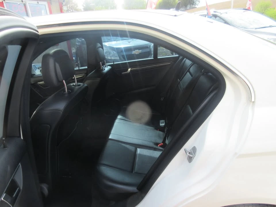 2012 Mercedes-Benz W204 C-Class - Image 12 of 18