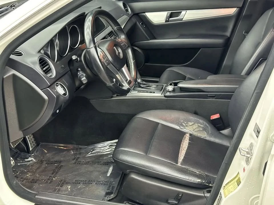 2012 Mercedes-Benz W204 C-Class - Image 12 of 20