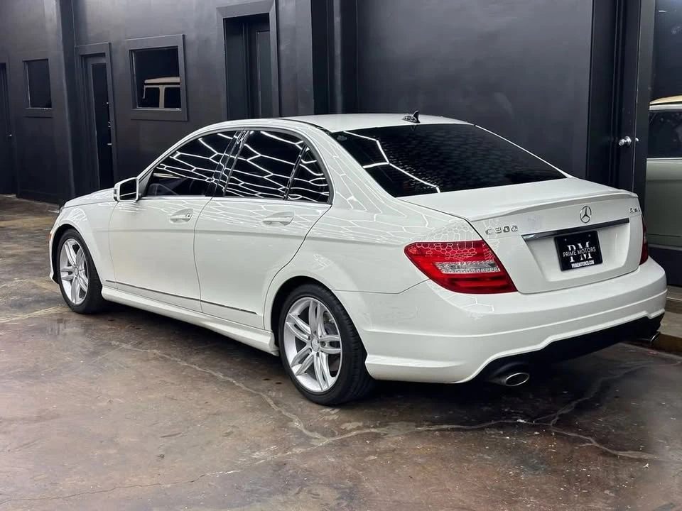 2012 Mercedes-Benz W204 C-Class - Image 3 of 20