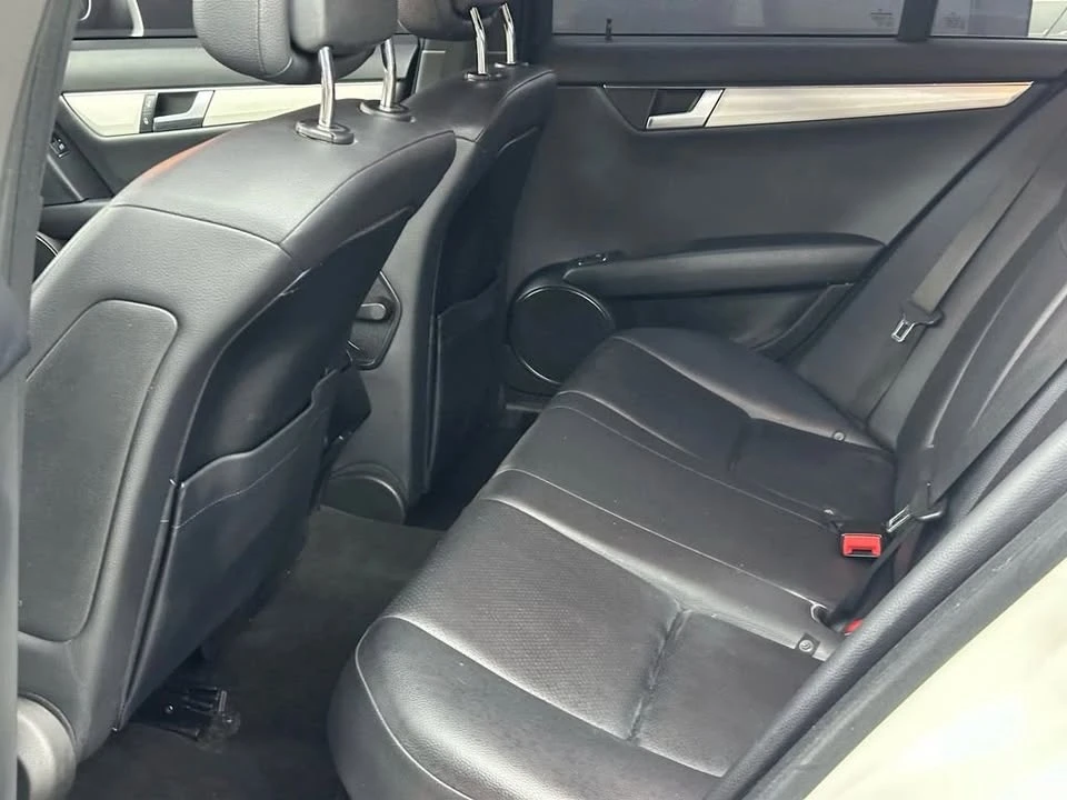 2012 Mercedes-Benz W204 C-Class - Image 19 of 20
