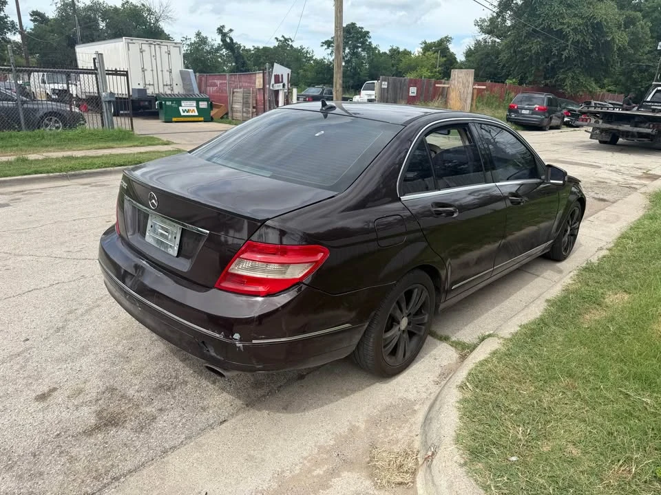 2012 Mercedes-Benz W204 C-Class - Image 3 of 7