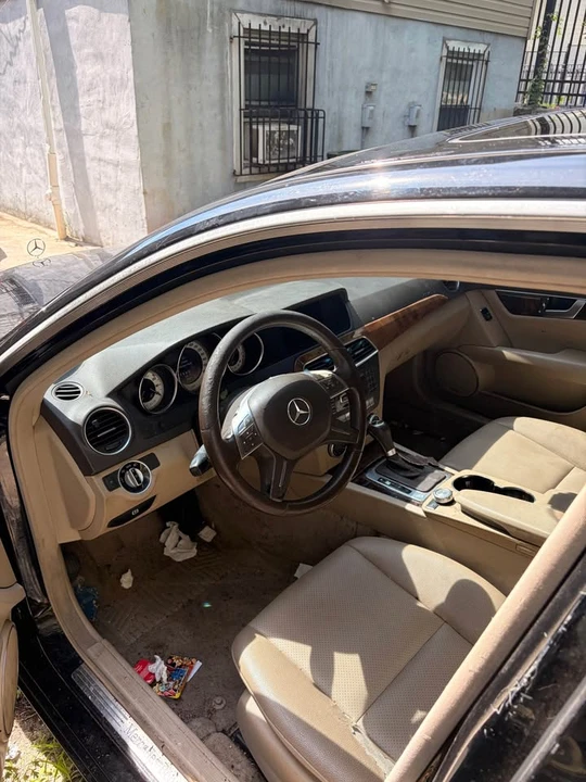 2012 Mercedes-Benz W204 C-Class - Image 2 of 10