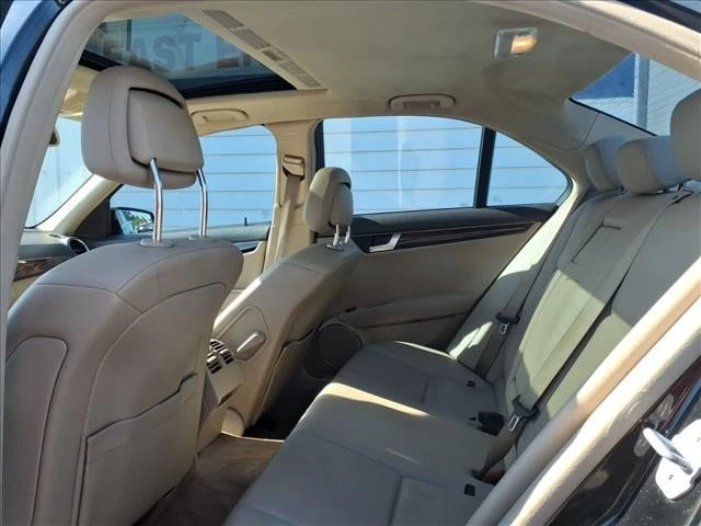 2012 Mercedes-Benz W204 C-Class - Image 9 of 9