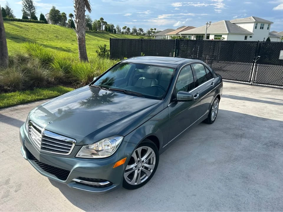 2012 Mercedes-Benz W204 C-Class - Image 2 of 16