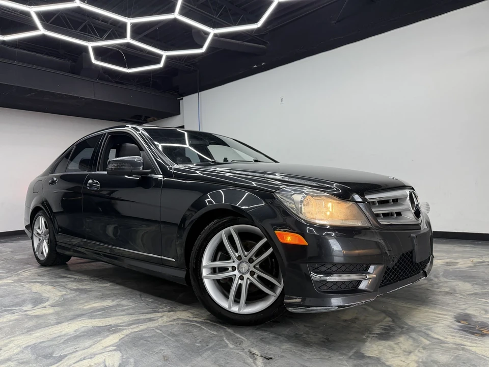 2012 Mercedes-Benz W204 C-Class - Image 7 of 21