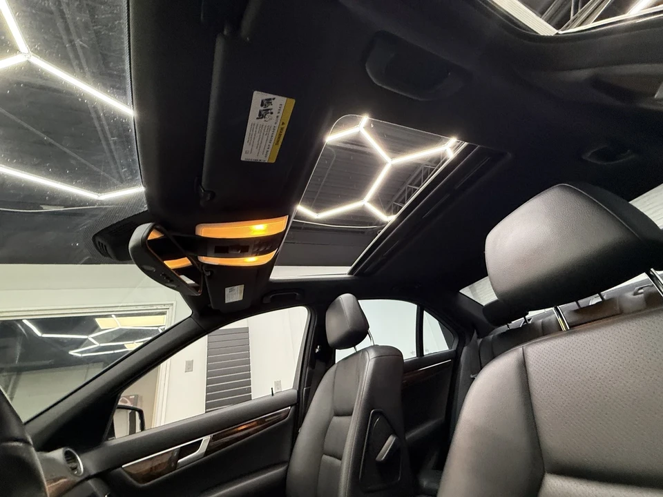 2012 Mercedes-Benz W204 C-Class - Image 14 of 21