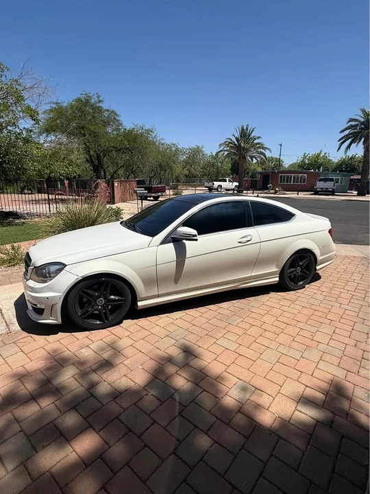 2012 Mercedes-Benz W204 C-Class - Image 3 of 8