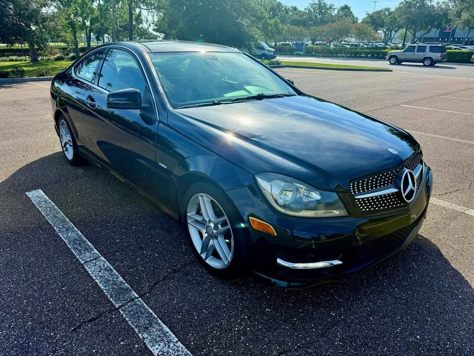 2012 Mercedes-Benz W204 C-Class - Image 9 of 16