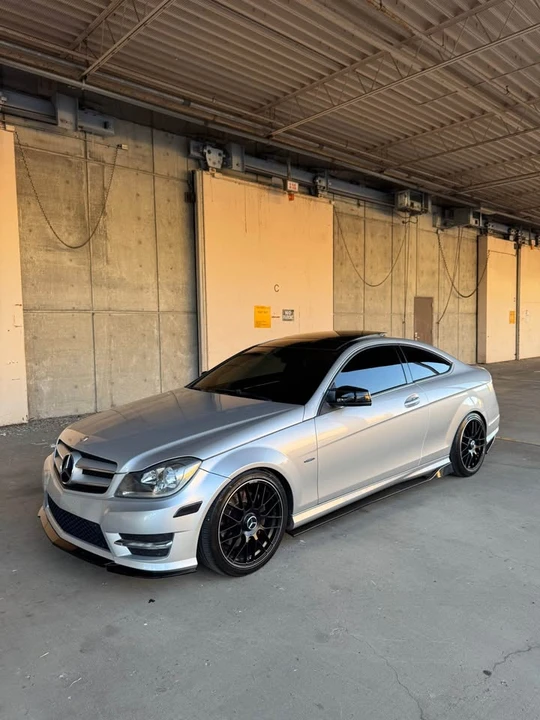 2012 Mercedes-Benz W204 C-Class - Image 2 of 10