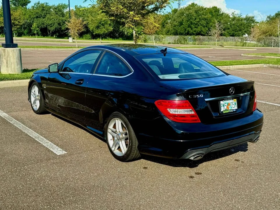 2012 Mercedes-Benz W204 C-Class - Image 10 of 16