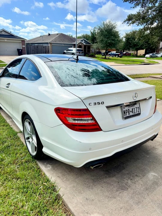 2012 Mercedes-Benz W204 C-Class - Image 3 of 10