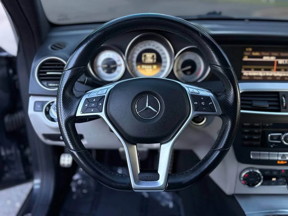 2012 Mercedes-Benz W204 C-Class - Image 12 of 19