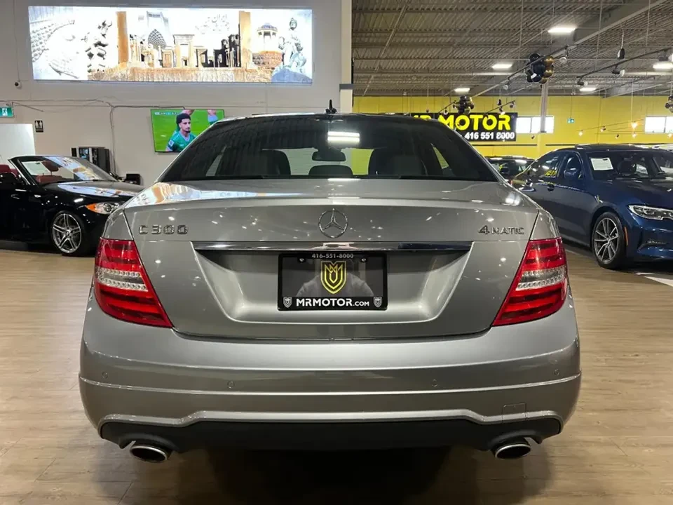 2012 Mercedes-Benz W204 C-Class - Image 4 of 20