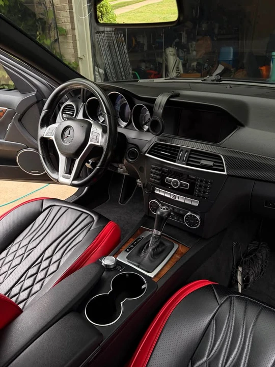 2012 Mercedes-Benz W204 C-Class - Image 2 of 4