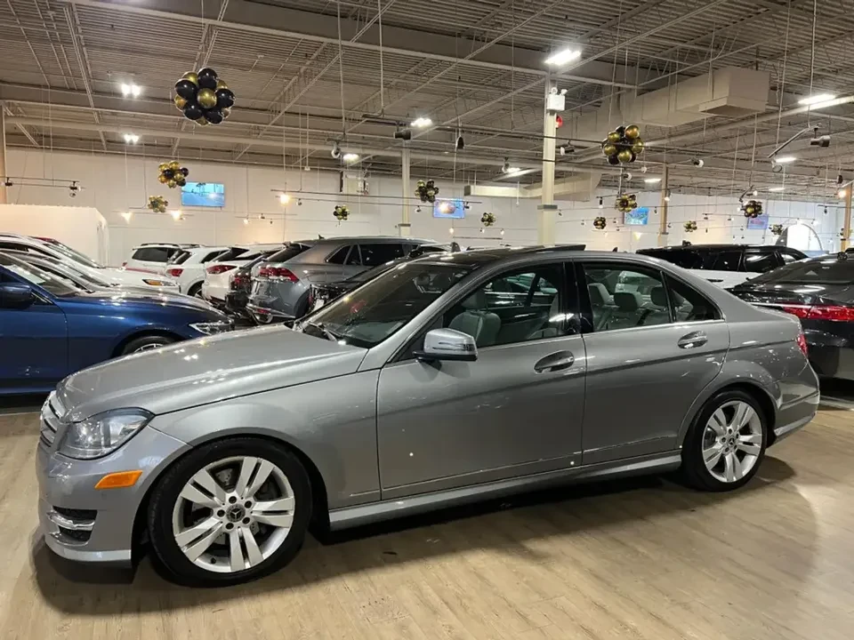 2012 Mercedes-Benz W204 C-Class - Image 2 of 20