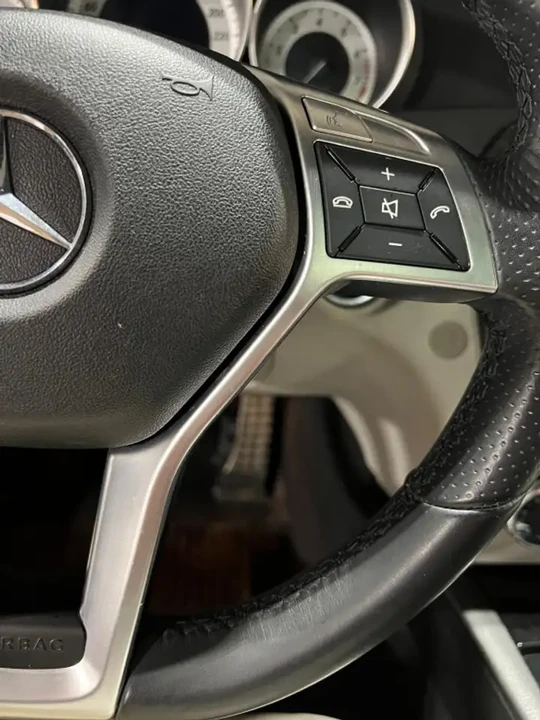 2012 Mercedes-Benz W204 C-Class - Image 16 of 20