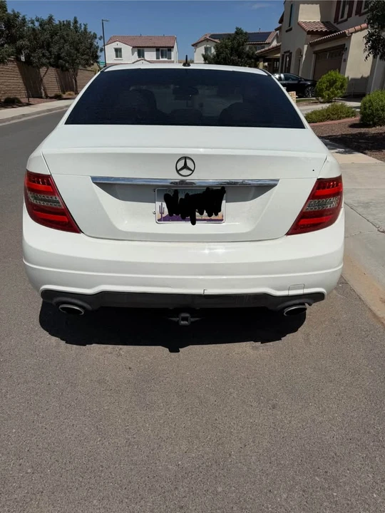 2012 Mercedes-Benz W204 C-Class - Image 3 of 6