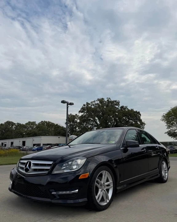 2012 Mercedes-Benz W204 C-Class - Image 7 of 20