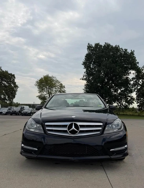 2012 Mercedes-Benz W204 C-Class - Image 3 of 20