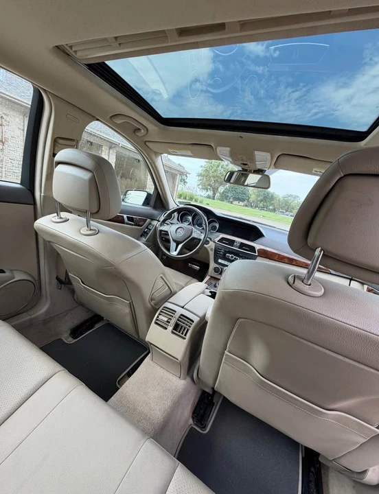 2012 Mercedes-Benz W204 C-Class - Image 16 of 20