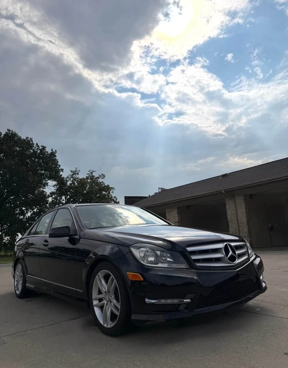 2012 Mercedes-Benz W204 C-Class - Image 4 of 20