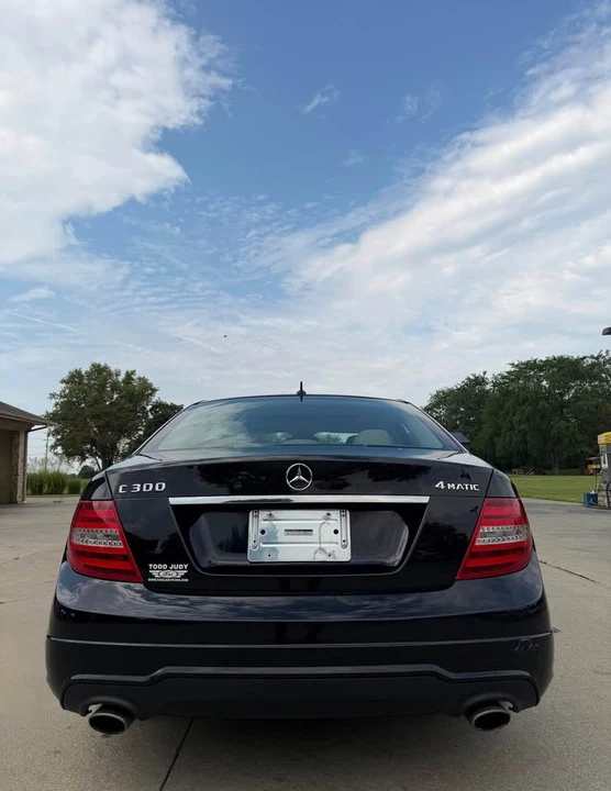 2012 Mercedes-Benz W204 C-Class - Image 15 of 20