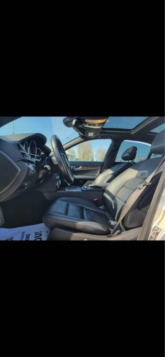 2012 Mercedes-Benz W204 C-Class - Image 8 of 10