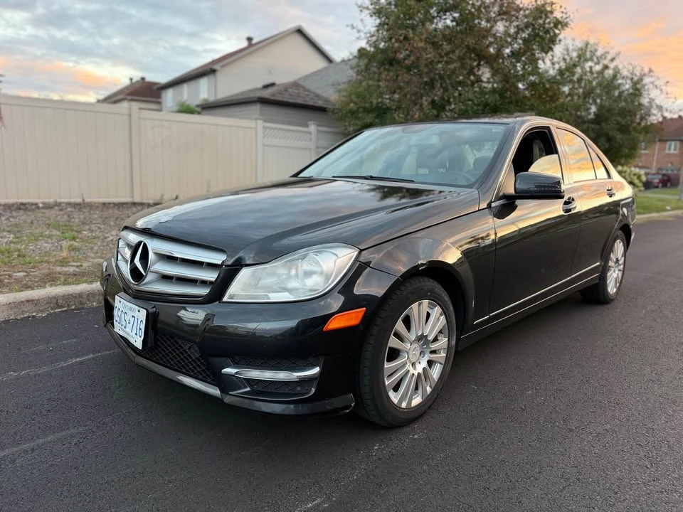 2012 Mercedes-Benz W204 C-Class - Image 2 of 10