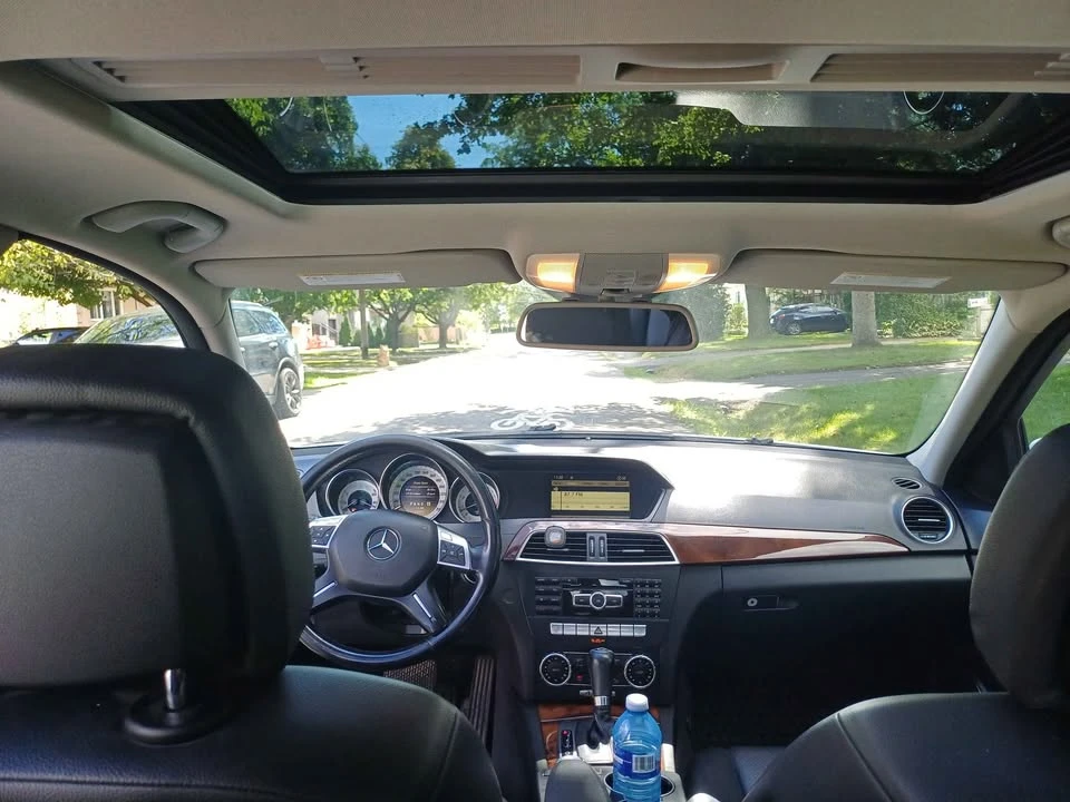 2012 Mercedes-Benz W204 C-Class - Image 10 of 13