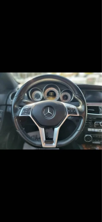 2012 Mercedes-Benz W204 C-Class - Image 2 of 10