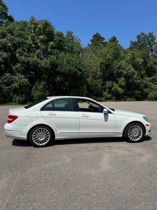 2012 Mercedes-Benz W204 C-Class - Image 4 of 6