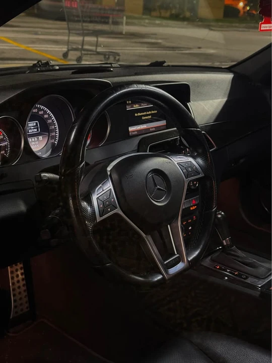 2012 Mercedes-Benz W204 C-Class - Image 7 of 10