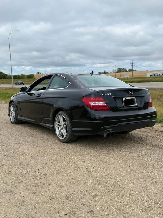 2012 Mercedes-Benz W204 C-Class - Image 10 of 10