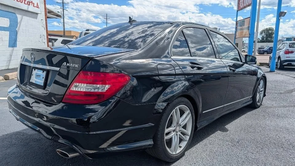 2012 Mercedes-Benz W204 C-Class - Image 3 of 17