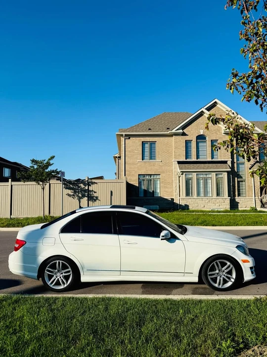 2012 Mercedes-Benz W204 C-Class - Image 3 of 10