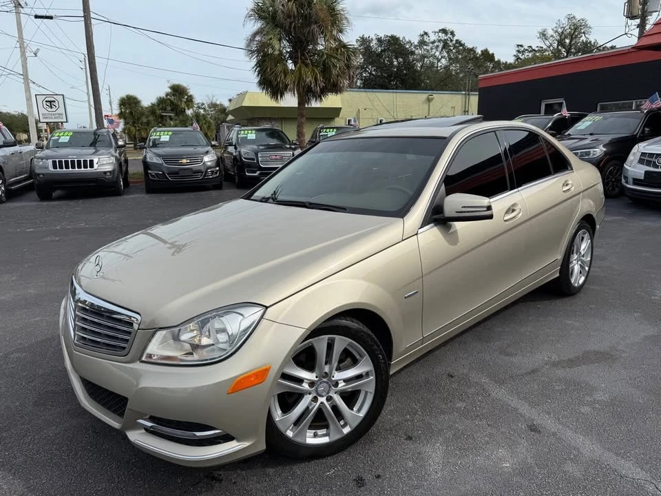 2012 Mercedes-Benz W204 C-Class - Image 14 of 19