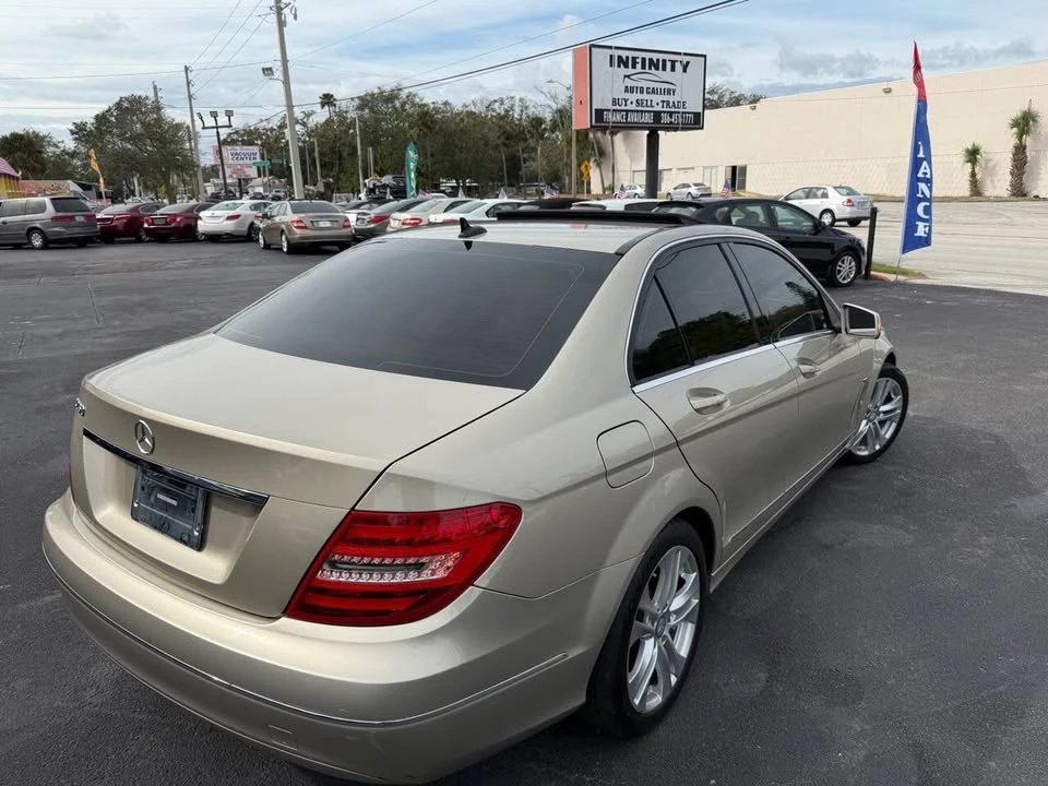 2012 Mercedes-Benz W204 C-Class - Image 7 of 19