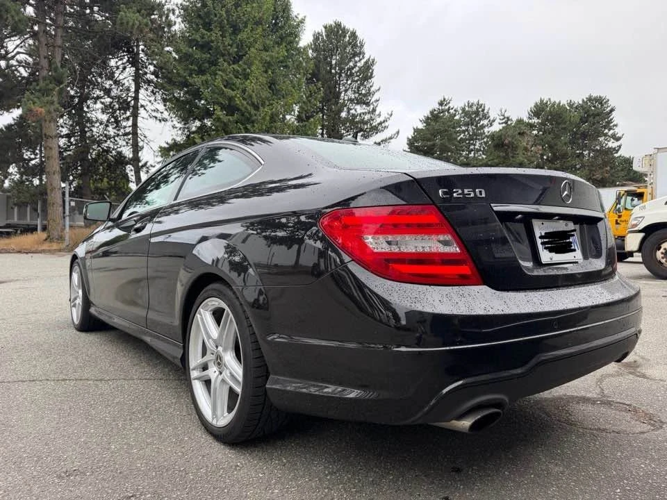 2012 Mercedes-Benz W204 C-Class - Image 9 of 10
