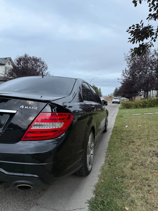 2012 Mercedes-Benz W204 C-Class - Image 5 of 11