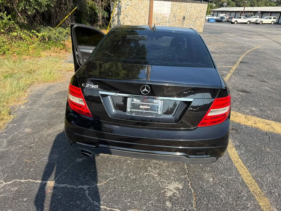 2012 Mercedes-Benz W204 C-Class - Image 8 of 13