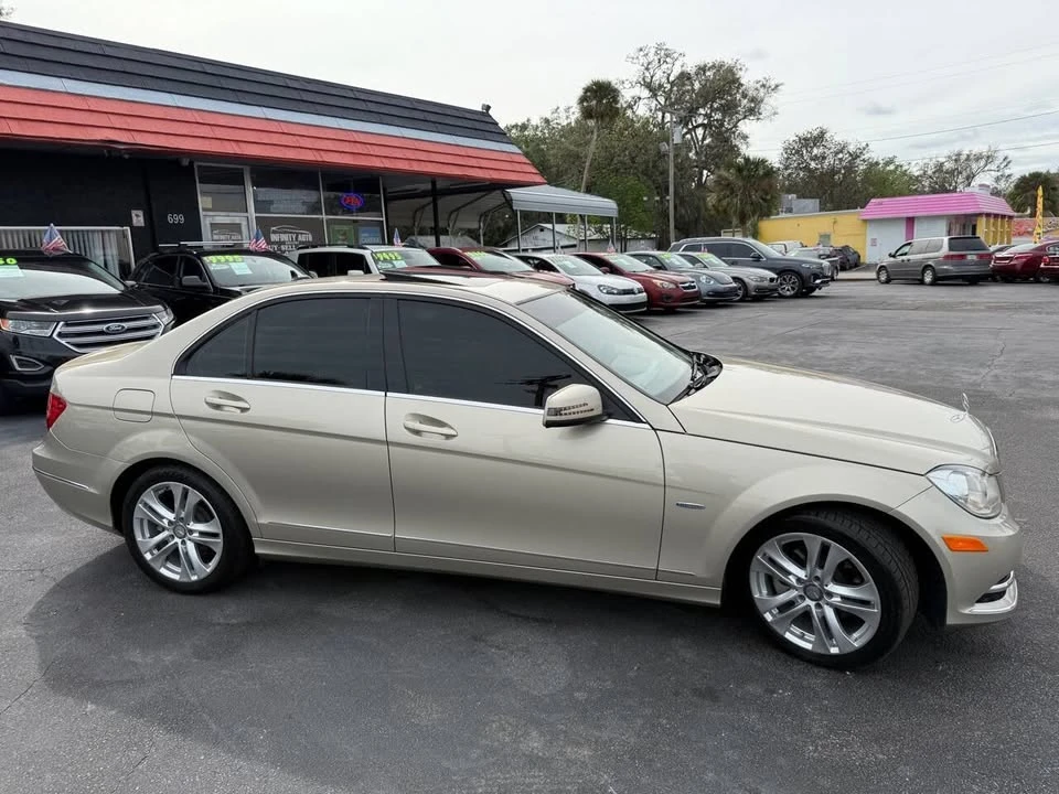 2012 Mercedes-Benz W204 C-Class - Image 4 of 19