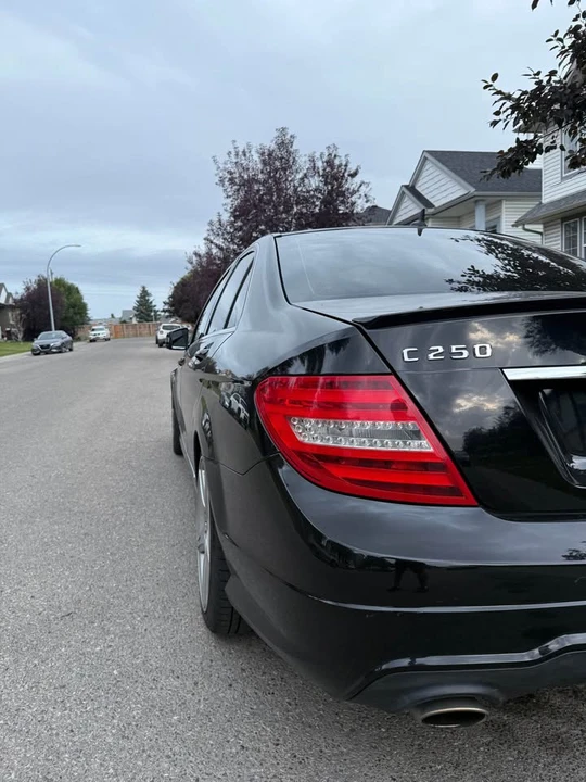 2012 Mercedes-Benz W204 C-Class - Image 6 of 11
