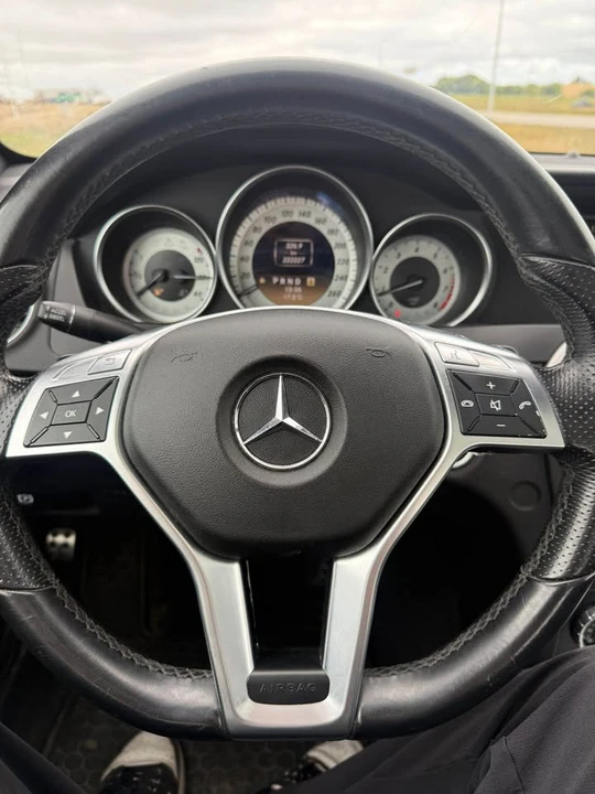 2012 Mercedes-Benz W204 C-Class - Image 5 of 10