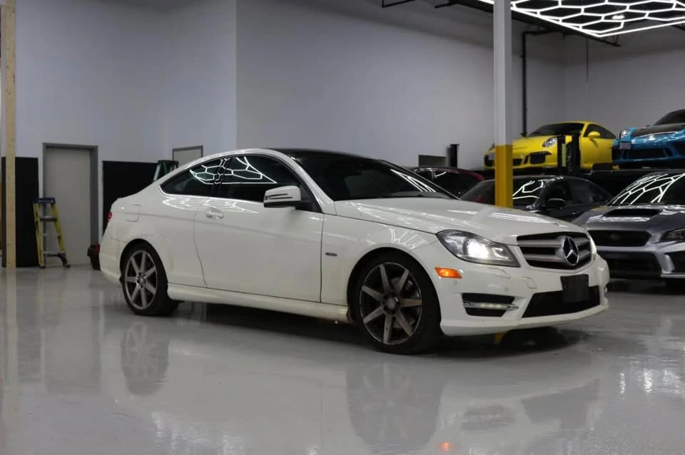 2012 Mercedes-Benz W204 C-Class - Image 2 of 5