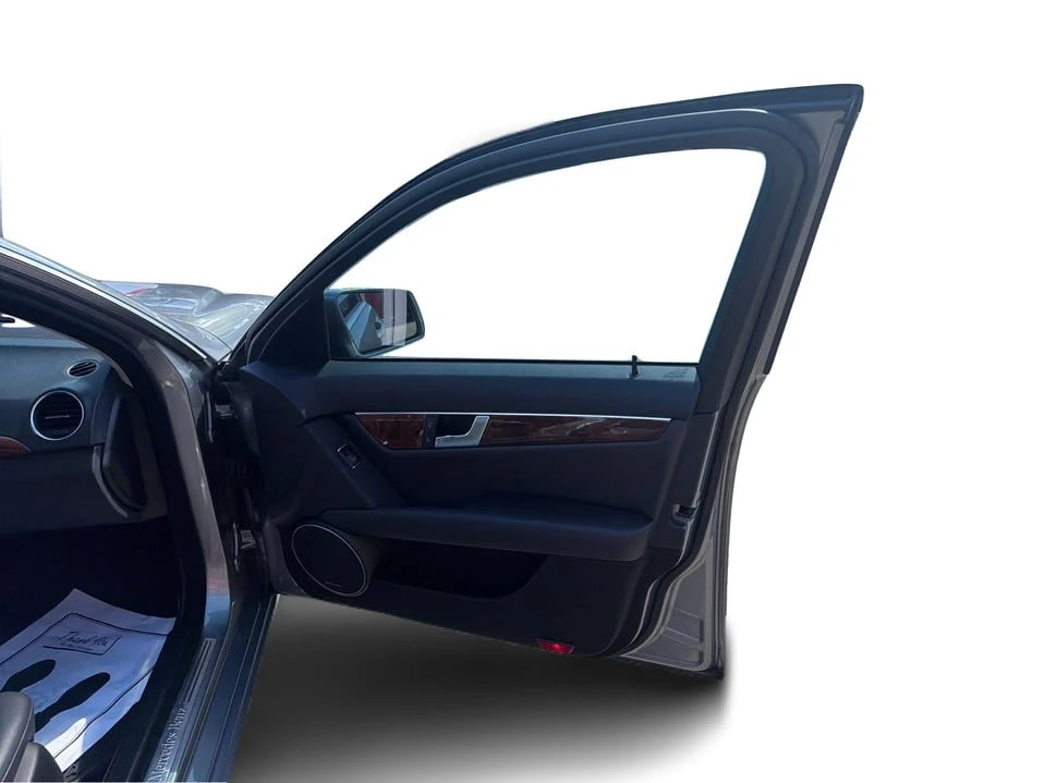 2012 Mercedes-Benz W204 C-Class - Image 19 of 20