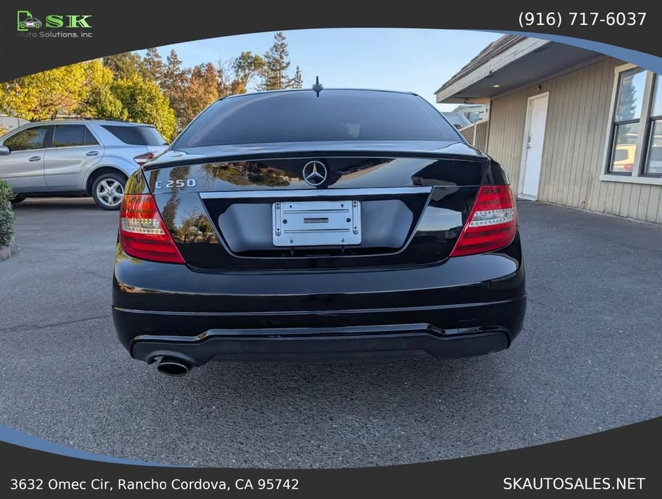 2012 Mercedes-Benz W204 C-Class - Image 11 of 20