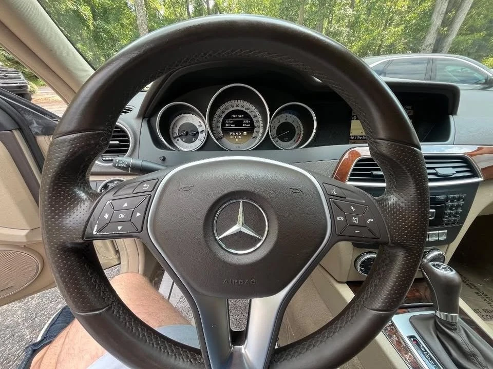 2012 Mercedes-Benz W204 C-Class - Image 18 of 20